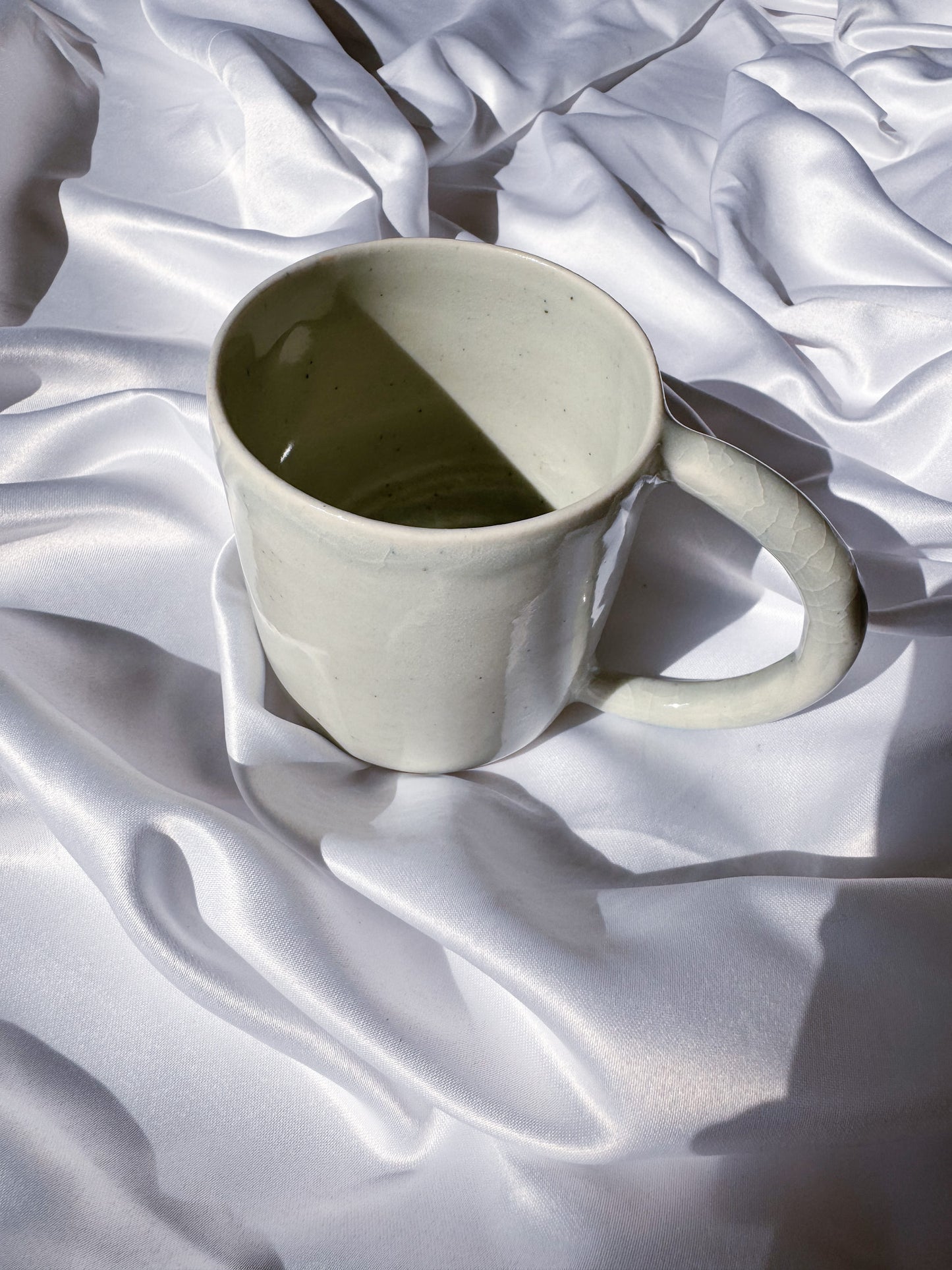 Caneca Levemente Azul