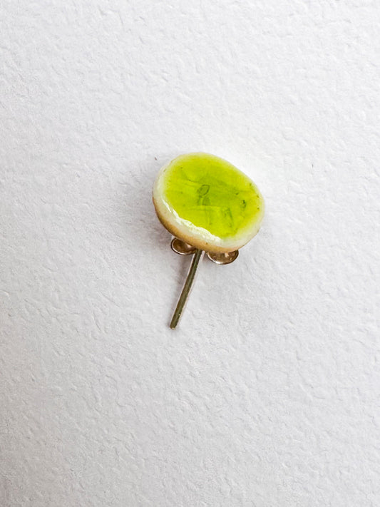 Brinco Verde Limão Solitário