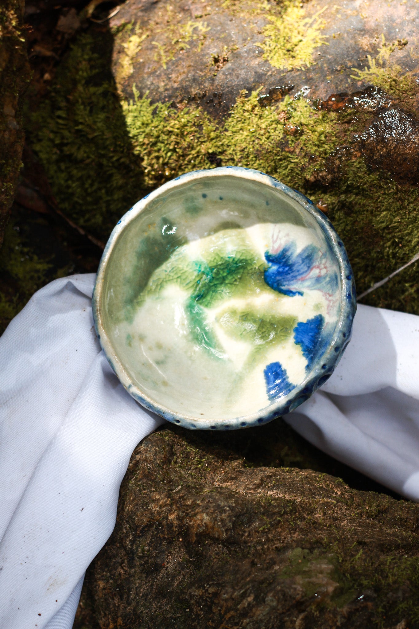 Bowl colour